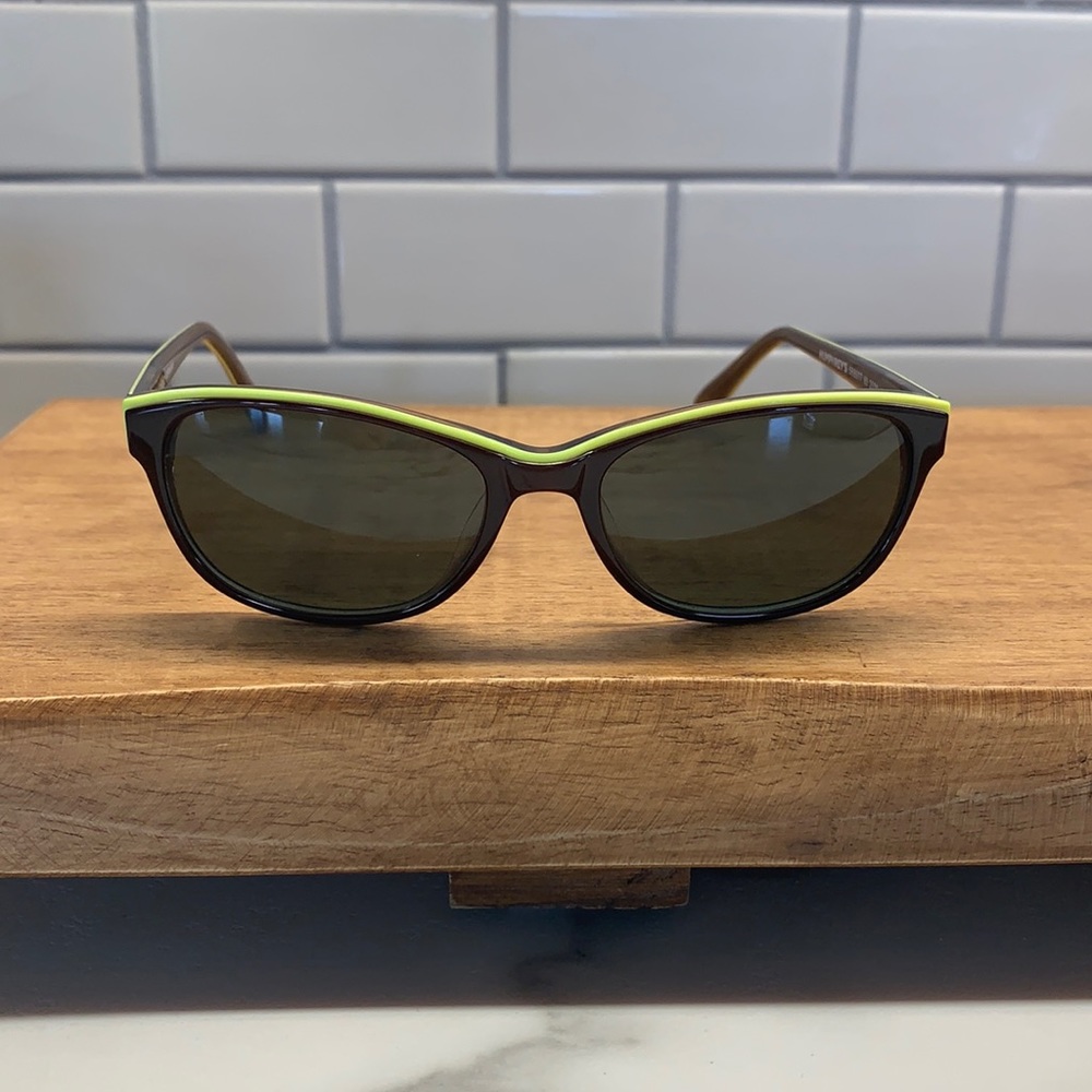Humphrey’s sunglasses